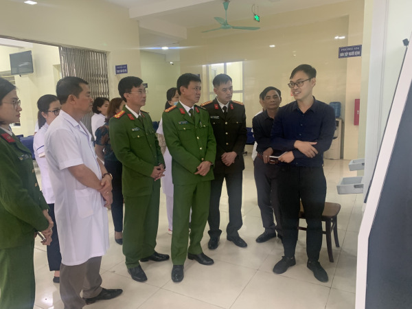 Kiosk TTYT Thanh Liêm