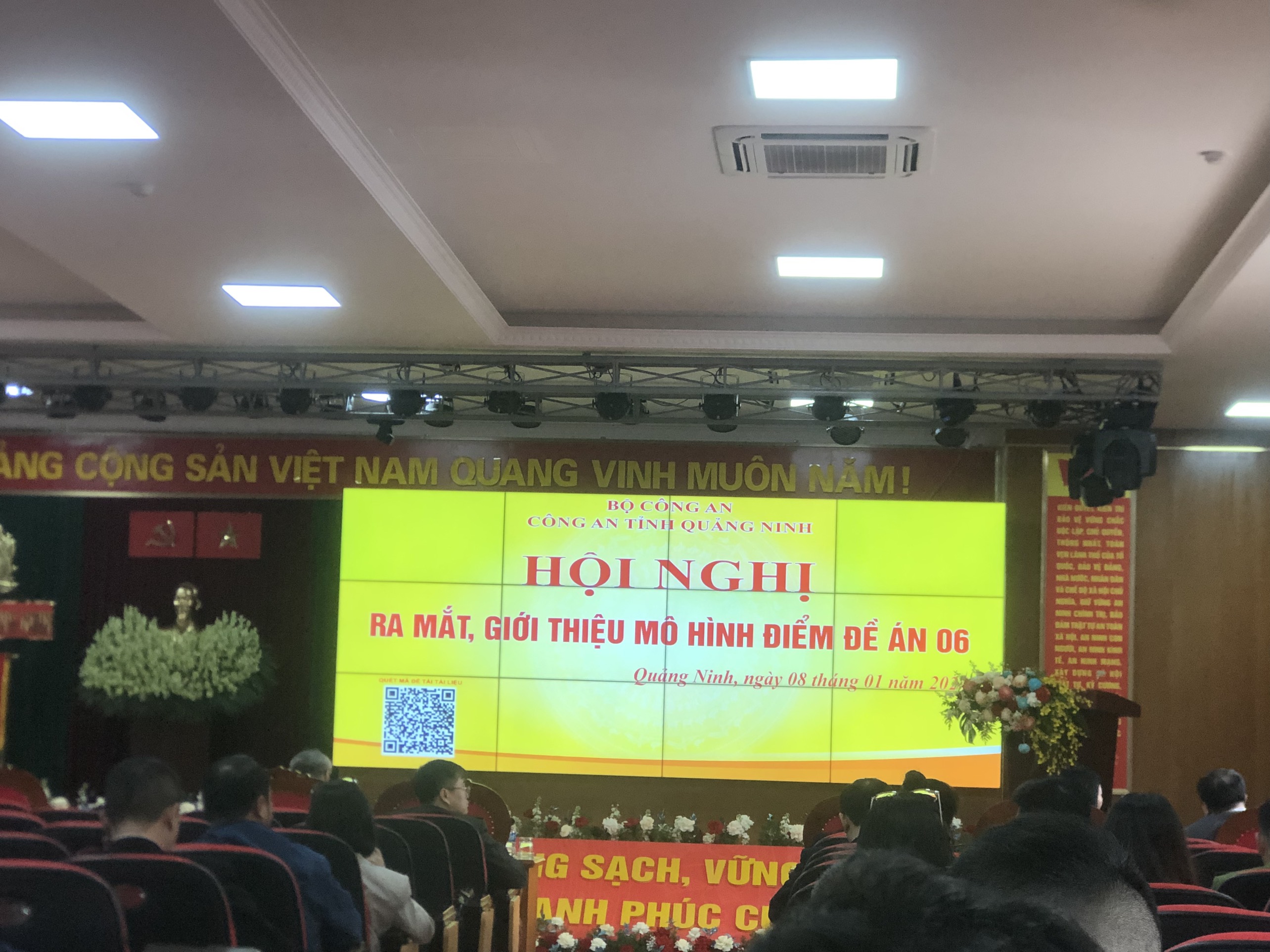 Tham dự Hội thảo ra mắt, giới thiệu mô hình điểm đề án 06 tại Quảng Ninh